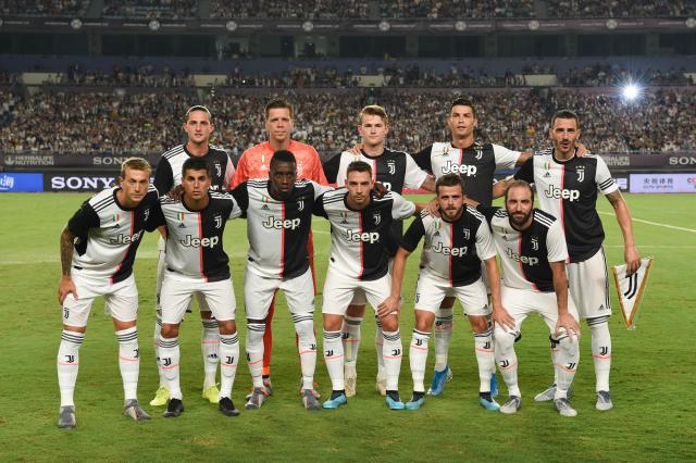 英超-B费双响姆贝莫破门芒特建功 曼联4-1狼队升至第六（英超-曼联4-1狼队升至第六：B费梅开二度，姆贝莫破门，芒特建功）