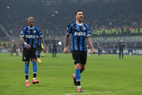 纽卡vs曼城全场数据：控球率32-68，射门8-13（纽卡对阵曼城全场技术统计：控球率32%对68%，射门8比13）