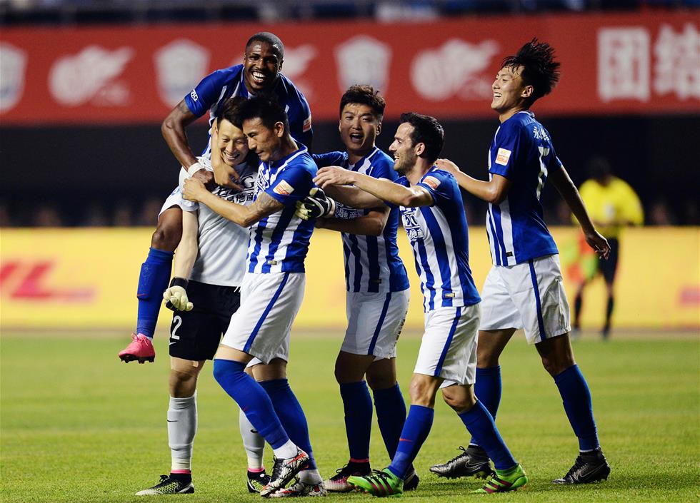 马卡：皇马击败16家俱乐部成功截胡，签下西协乙19岁新星雷索拉（马卡报：皇马击退16家竞争者，截胡签下19岁西协乙新星雷索拉）