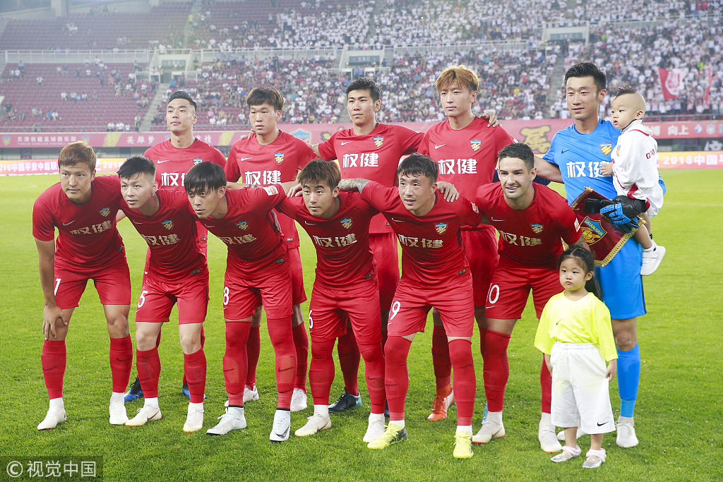 “苏超”MVP范厚泰：感恩亚泰，感恩泰州，感恩“苏超”平台（当选“苏超”MVP，范厚泰向亚泰、泰州及“苏超”平台致谢）