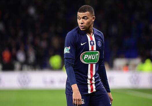 斯帕莱蒂：总体来说对球队满意；库普梅纳斯的表现帮了我大忙（斯帕莱蒂：对球队整体表现满意，库普梅纳斯的发挥给予我极大帮助）